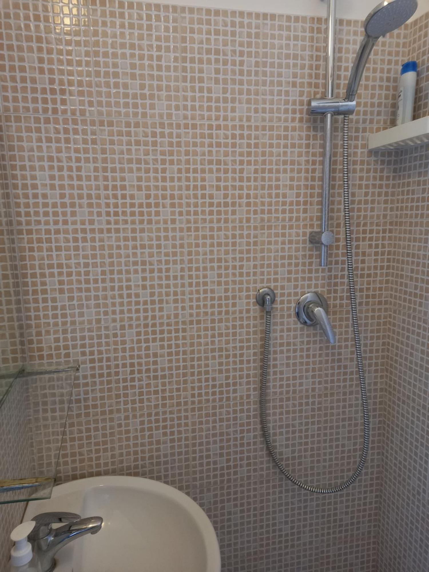 Double Room,1517511022:JPEG